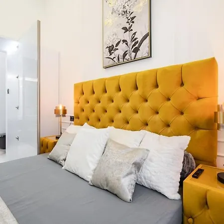 Lejlighed High-end 2-bedroom In The Center With Balcony Budapest